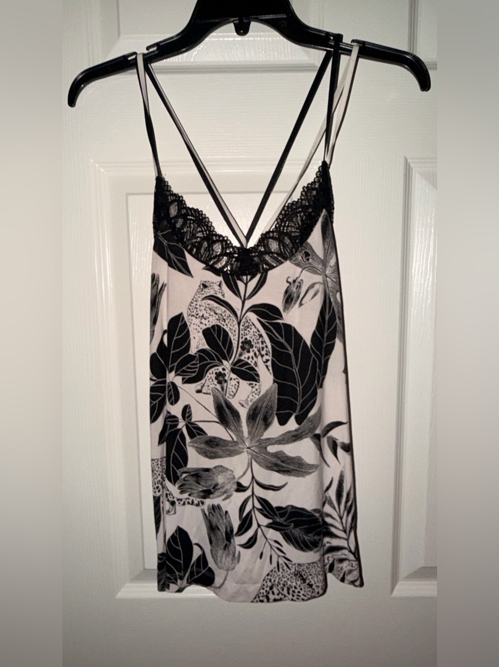 Soma Pajama Set M Black Cropped Pants Lace Shelf Bra Cami Soft Rayon Stretch - Picture 2 of 13